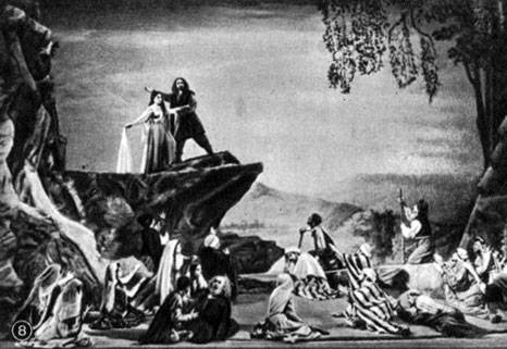 Сцены из спектаклей Т-ра им. Азизбекова: 'Шейх Санан' Джавида. 1956