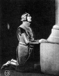 С. Торндайк в роли Иоанны. 'Святая Иоанна' Шоу. 'Нью тиэтр', Лондон. 1924