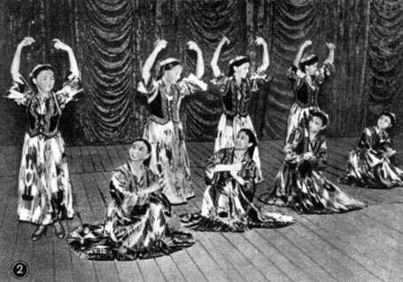 Узбекский танец. Молодёжная группа Ансамбля народного танца Узбекской ССР