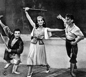 Т-р оперы и балета им. Спендиарова. Сцена из балета 'Гаянэ' Хачатуряна. 1947